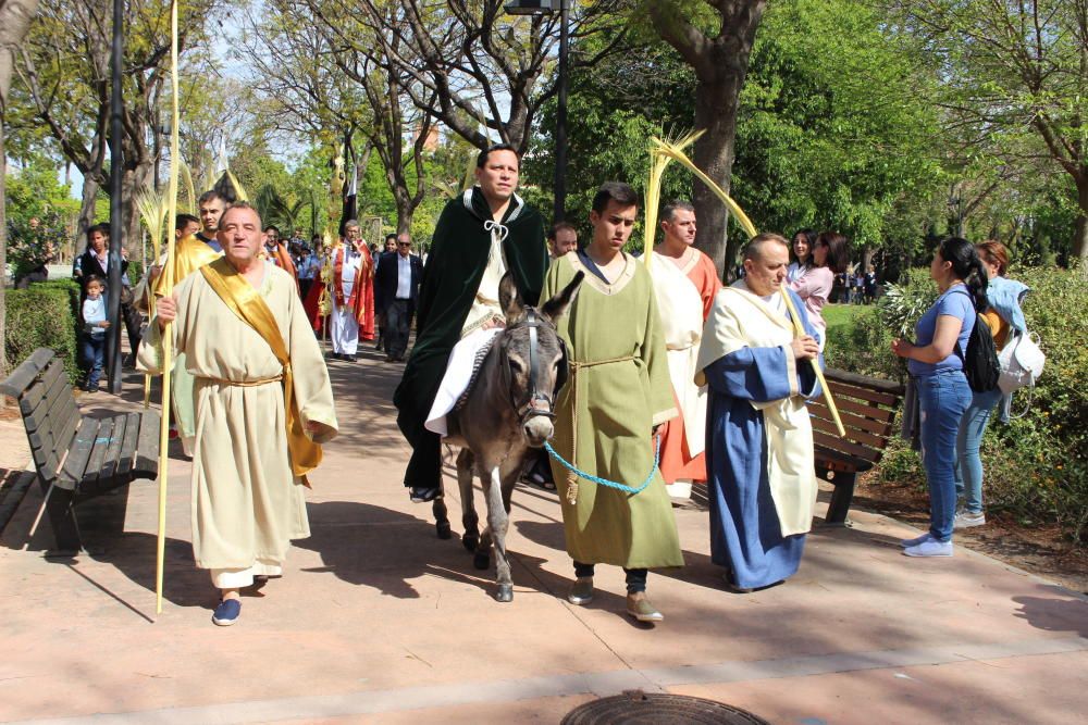 Procesión en Beniferri, con Jesús en borriquillo