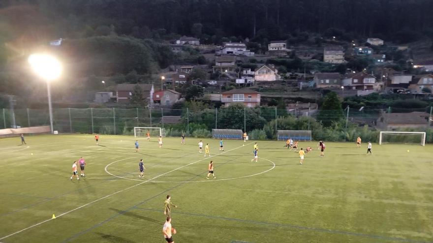 El CD Bueu arranca la pretemporada con la vista en su amistoso del domingo ante el Alondras