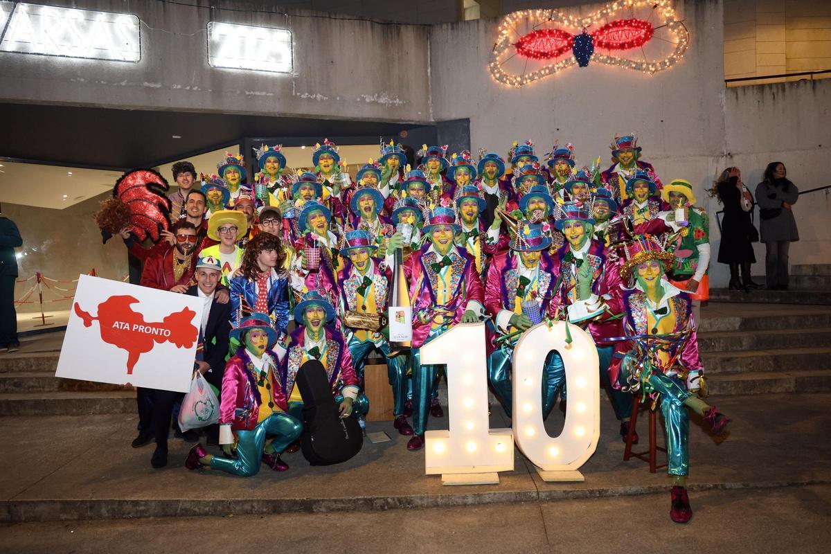 Una comparsa participante en una festival anterior de O Grove.