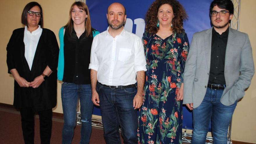 Luis Villares con Iris Malvido y Ana Seijas, cabezas de lista de En Marea por Pontevedra y A Coruña. // Ep