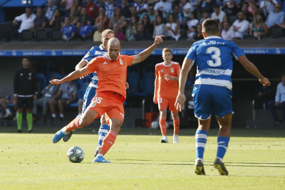 El partido entre el Deportivo de La Coruña y el Real Oviedo, en imágenes