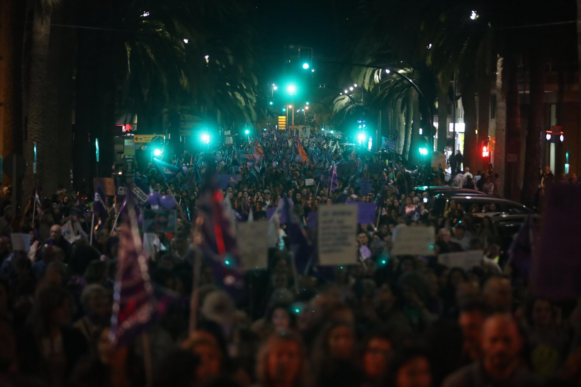 La marcha por el Día Internacional de la Mujer de Málaga, en imágenes