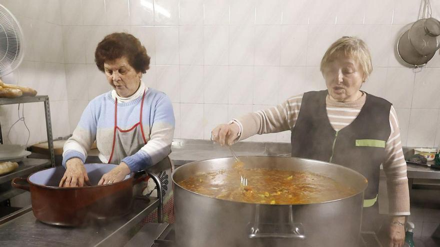 El comedor social: “Es un abarrote”