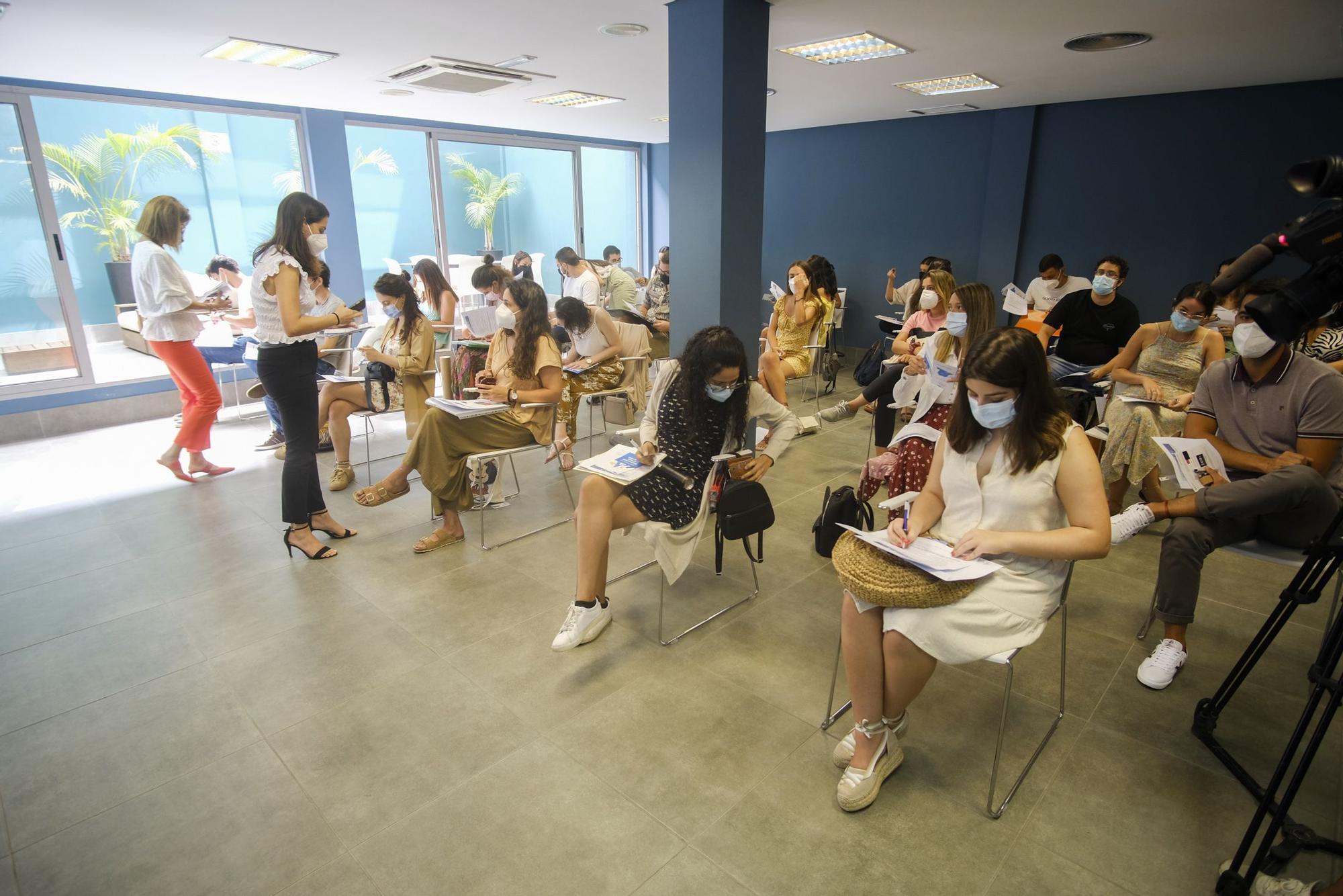 Un centenar de MIR , nuevos colegiados.