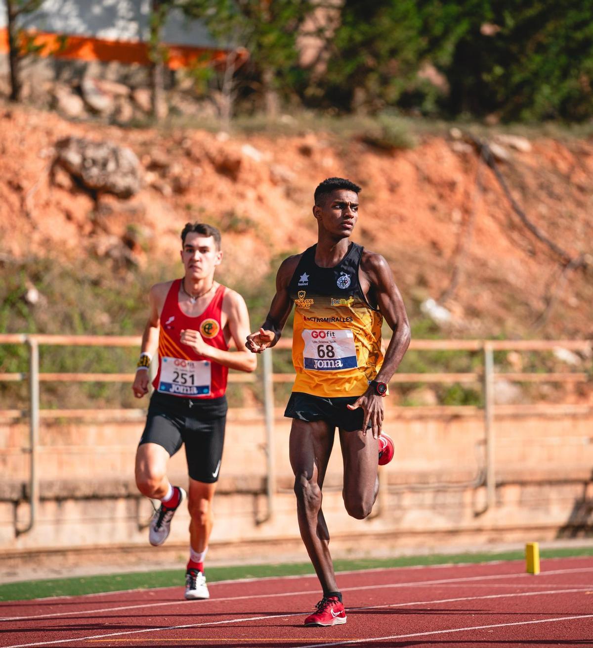 Mathios Rodríguez va guanyar els 800 metres per a l'Hospitalet