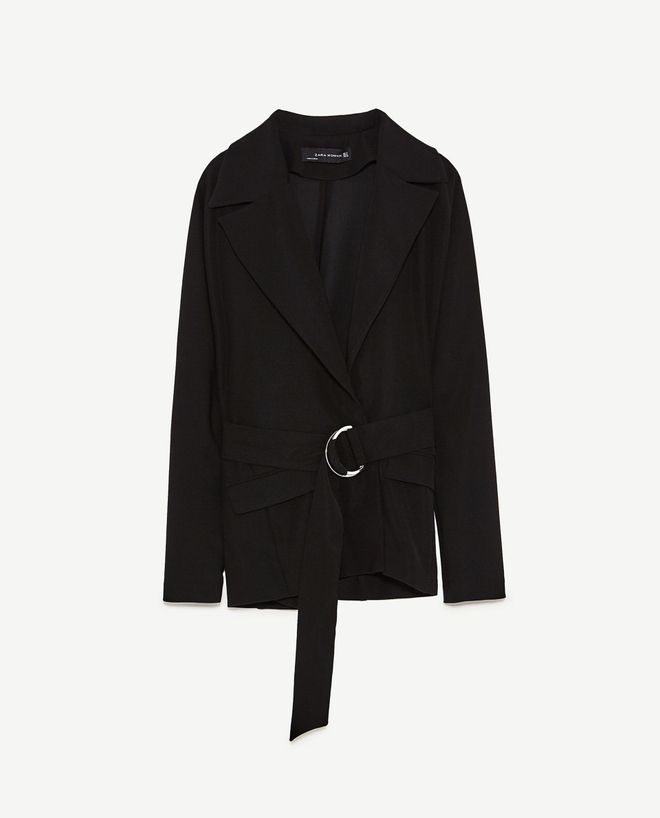 Las chaquetas son para la primavera, según Zara