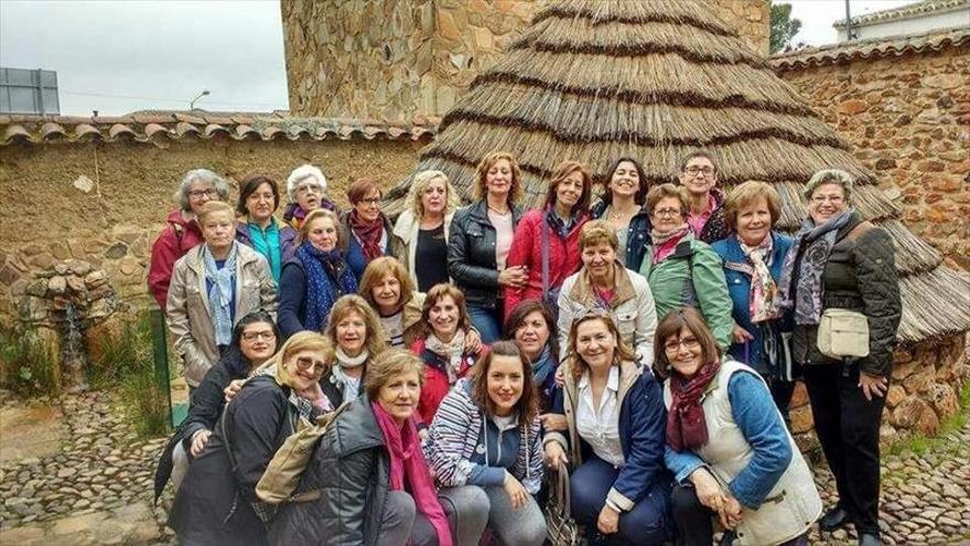 Organizan un campamento para las mujeres que ejercen de cuidadoras