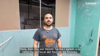 El renacer del horno rural: dos emprendedores reabren la panadería en l’Énova tras seis años sin servicio en el pueblo
