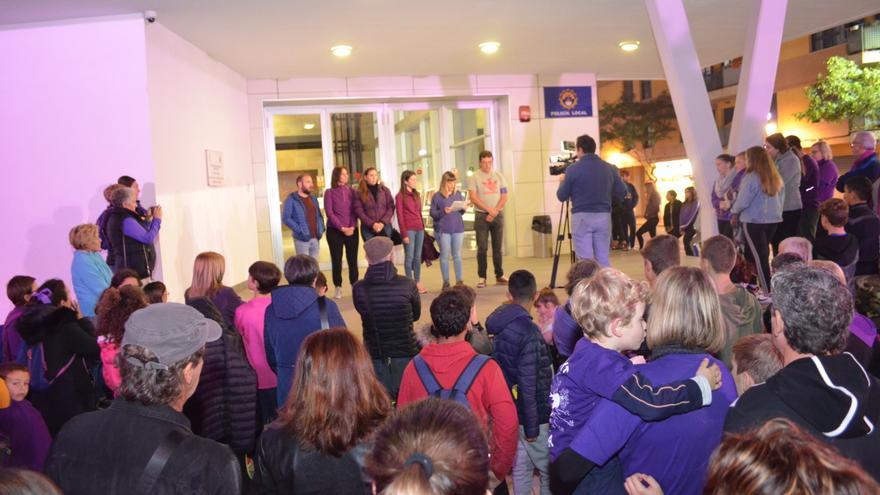 Orpesa organiza una marcha nocturna y clases de defensa