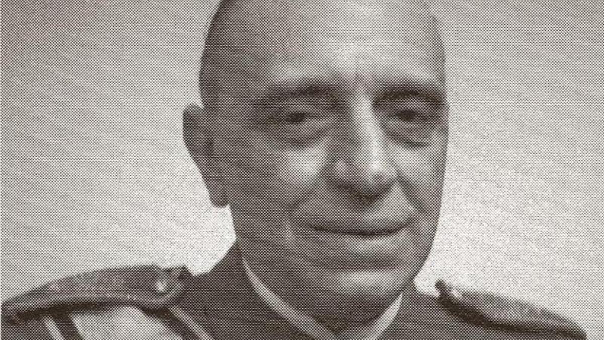 ANTONIO VALLEJO NÁJERA | El gobierno retirará la Gran Cruz de Sanidad a Vallejo Nájera: «Ninguna democracia puede homenajear a quien disfrazó de ciencia sus teorías para justificar el odio»