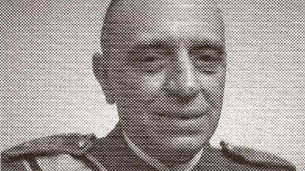 El gobierno retirará la Gran Cruz de Sanidad a Vallejo Nájera: "Ninguna democracia puede homenajear a quien disfrazó de ciencia sus teorías para justificar el odio"