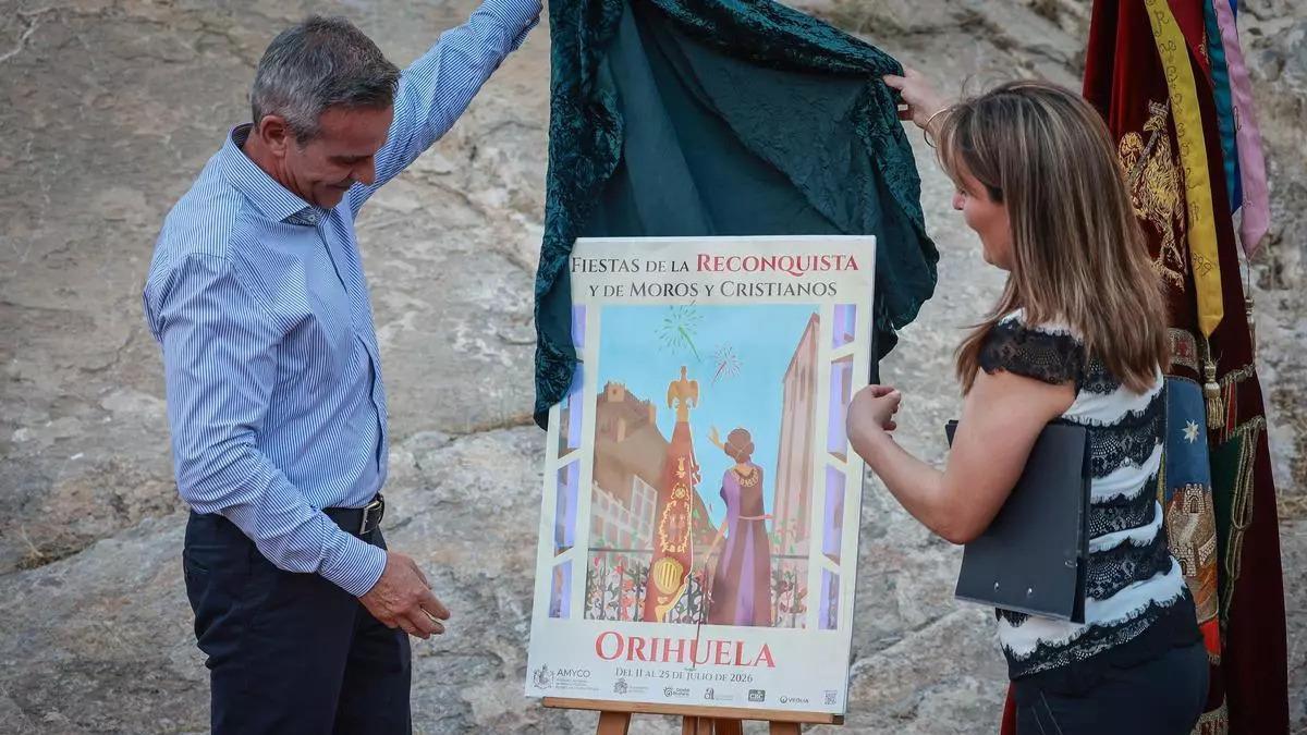 Los Moros y Cristianos de Orihuela piden un crédito de 120.000 euros ante el retraso de la subvención municipal