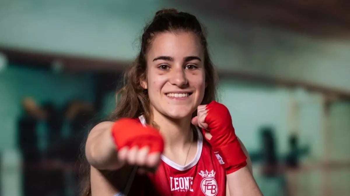Laura Fuertes debuta en el Mundial con una victoria y ya roza otra medalla