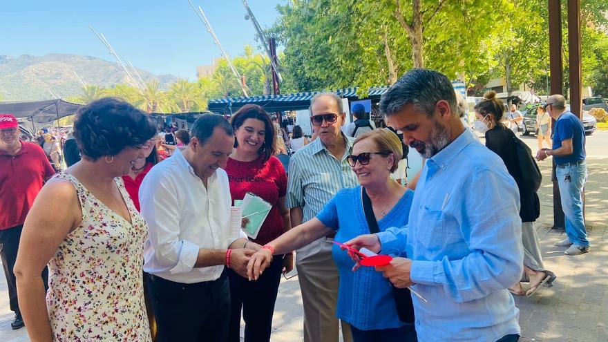 El candidato socialista José Luis Ruiz Espejo en Marbella, junto a otros candidatos y dirigentes socialistas.