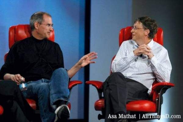 Steve Jobs al frente de Apple