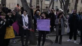 La Sareb paraliza los desahucios de las 14 familias de Oliver, en Zaragoza