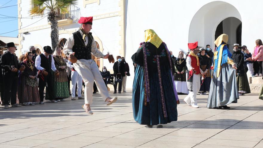 Un Sant Francesc con sol y baile