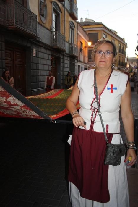 Los Moros y Cristianos de Jumilla cumplen treinta años con un espectacular desfile