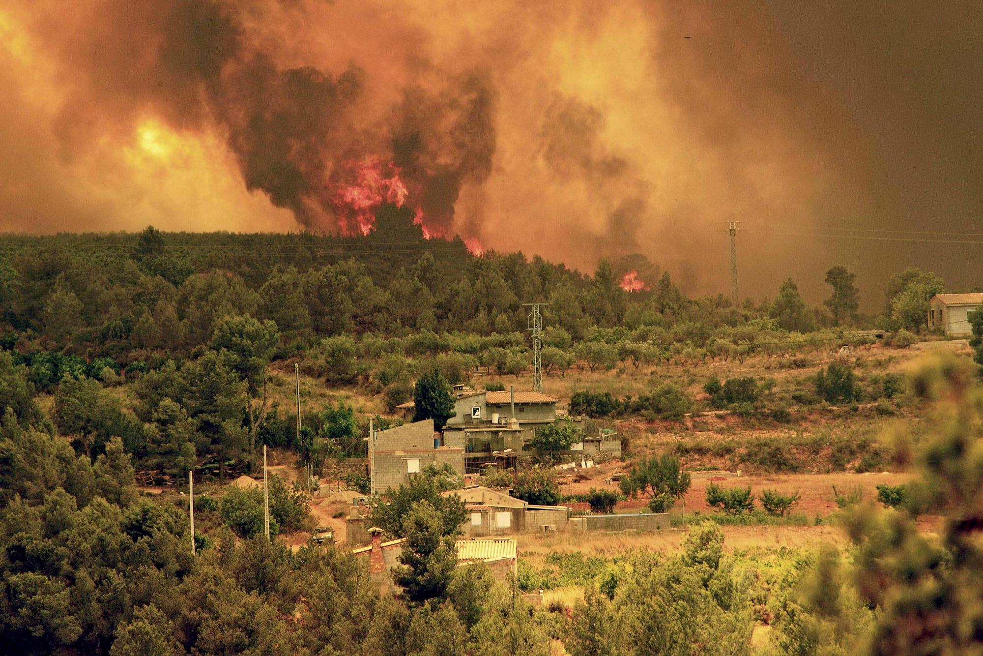 10 años del infierno de Andilla y Cortes de Pallás.