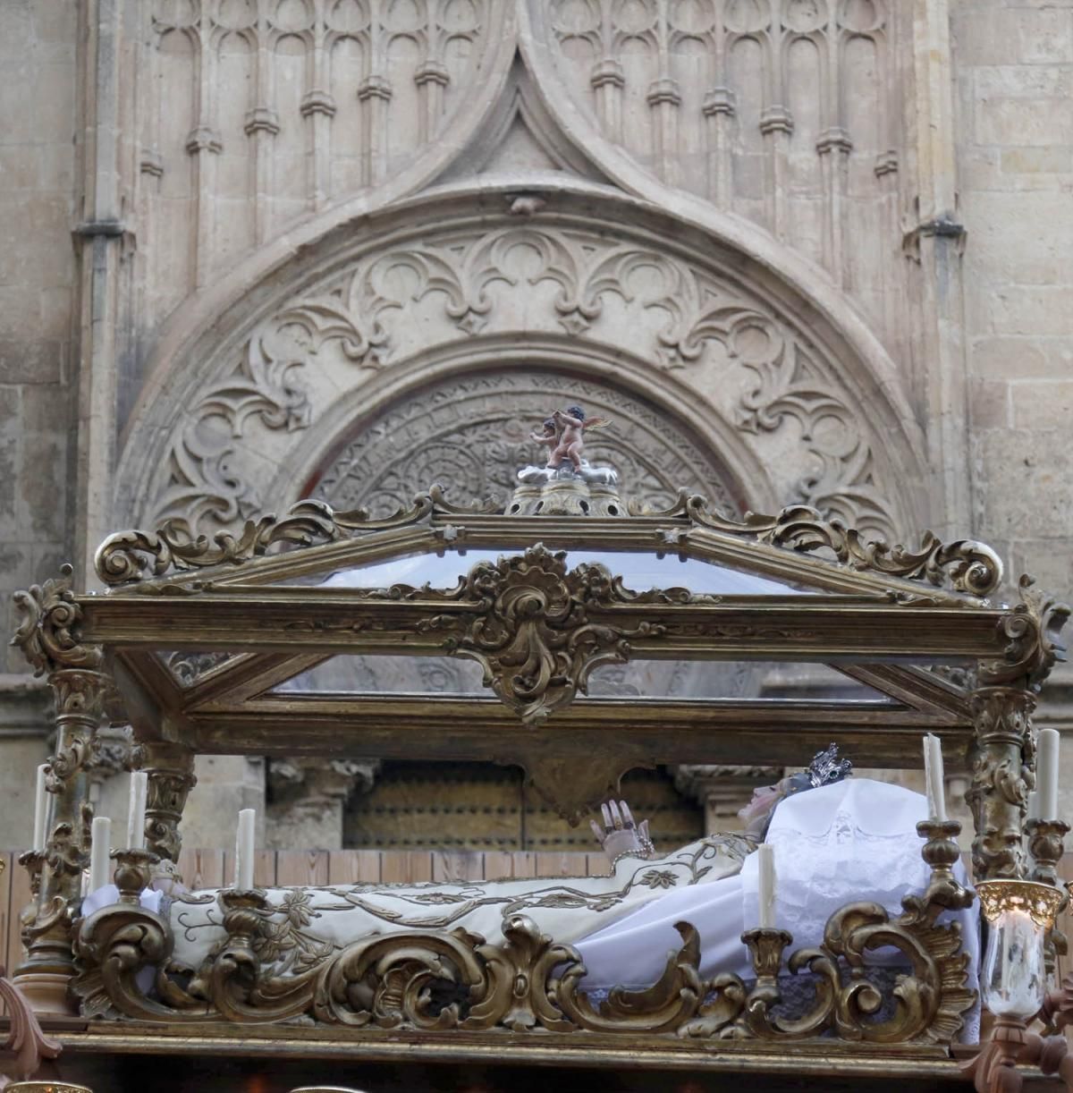 Fotogalería: Procesión de la Virgen de Acá.