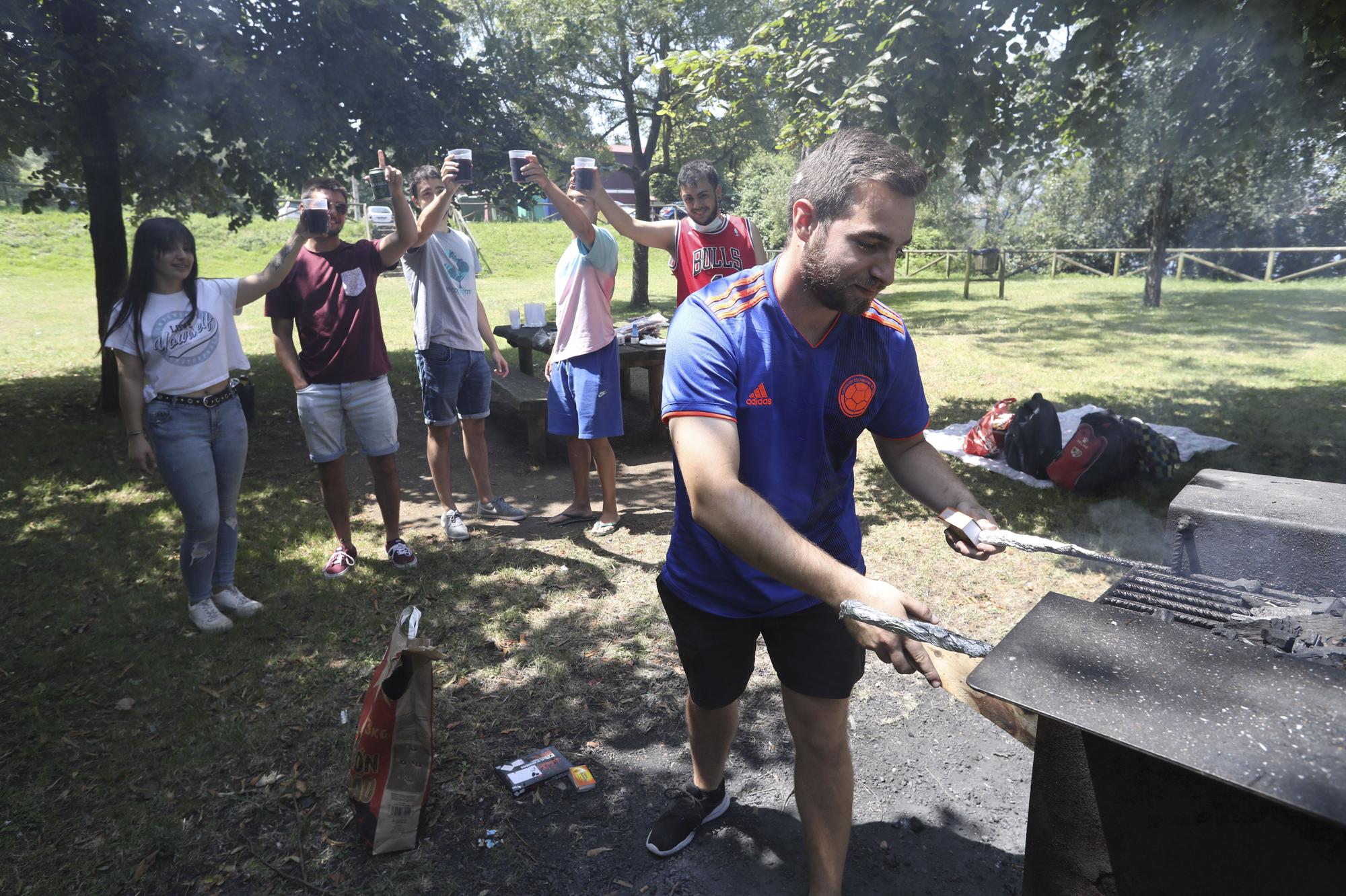 Las áreas recreativas de Trasona, una alternativa a la playa en verano