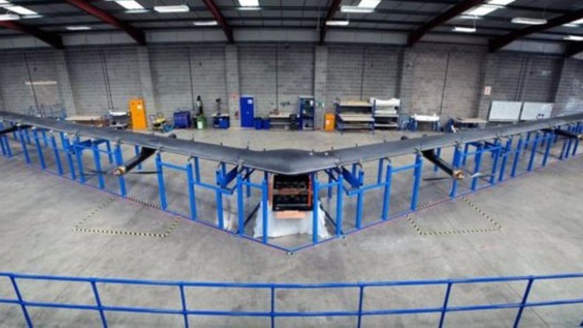 Dron de Facebook