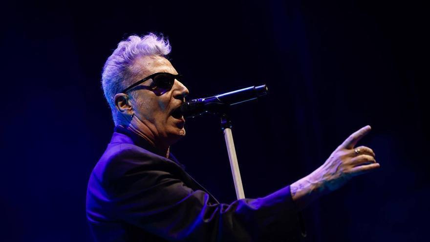 Loquillo prende una noche de puro rock en Córdoba