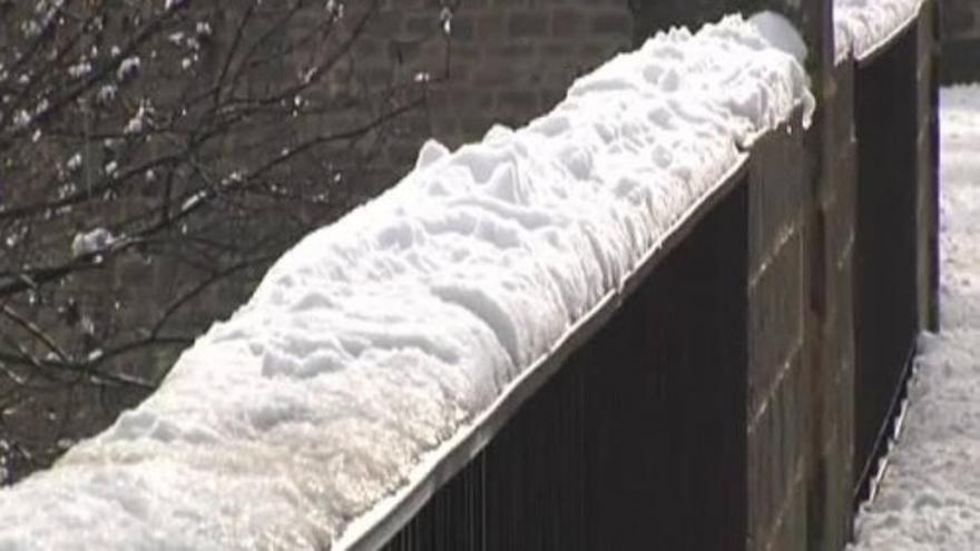 Pamplona vive una de las mayores nevadas de los últimos años