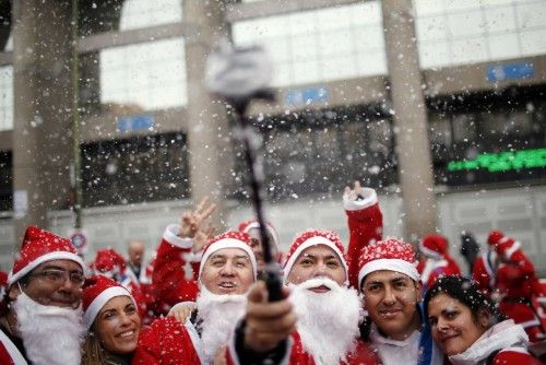 Madrid entra en el Guinness con 5.173 corredores vestidos de Papá Noel