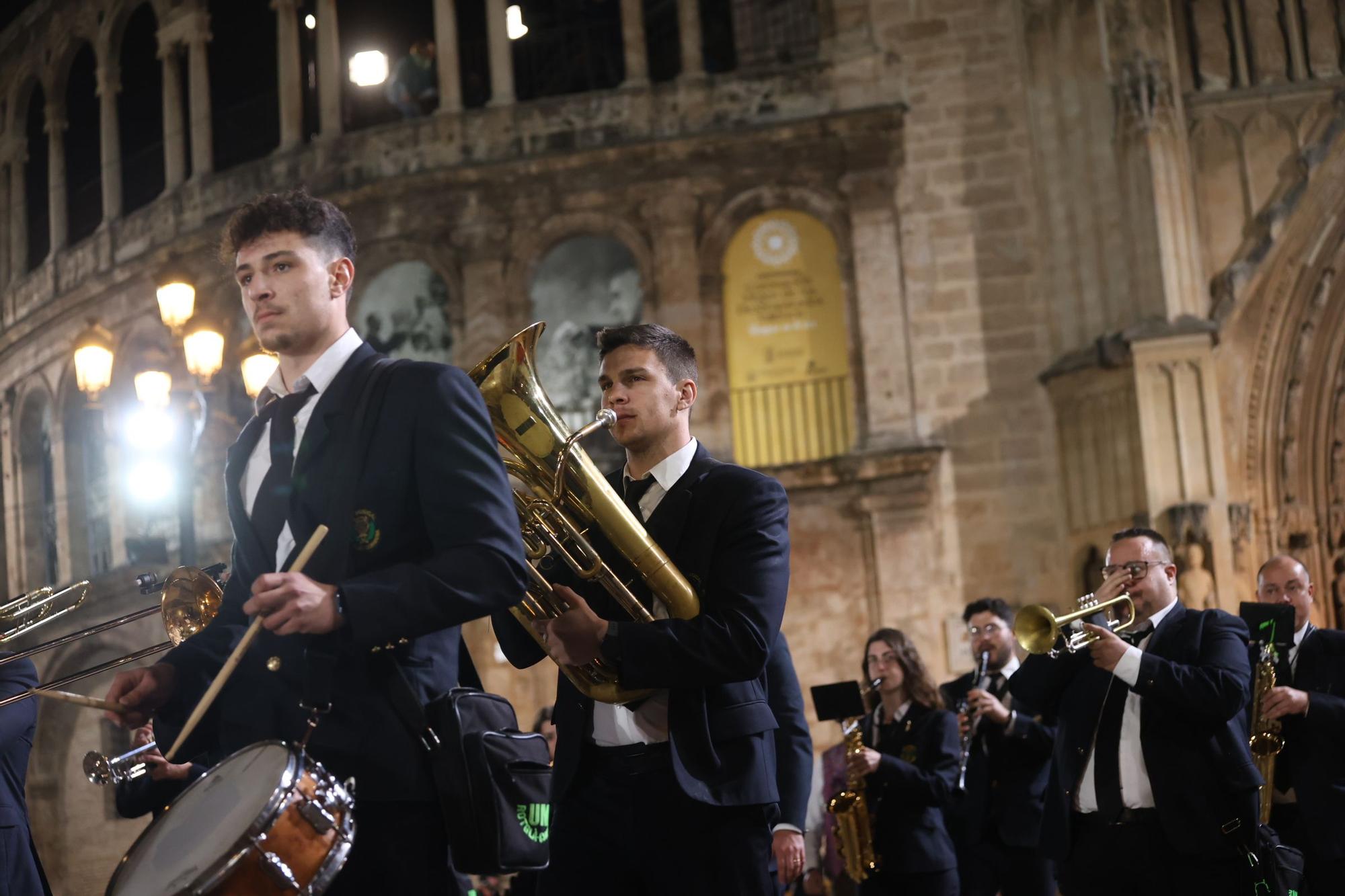 Fallas 2023 | Antología de músicos en la Ofrenda del día 17