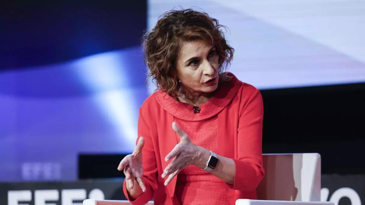 Hacienda beneficiará con 1.150 euros a los asturianos que vivan con personas mayores de 65 años