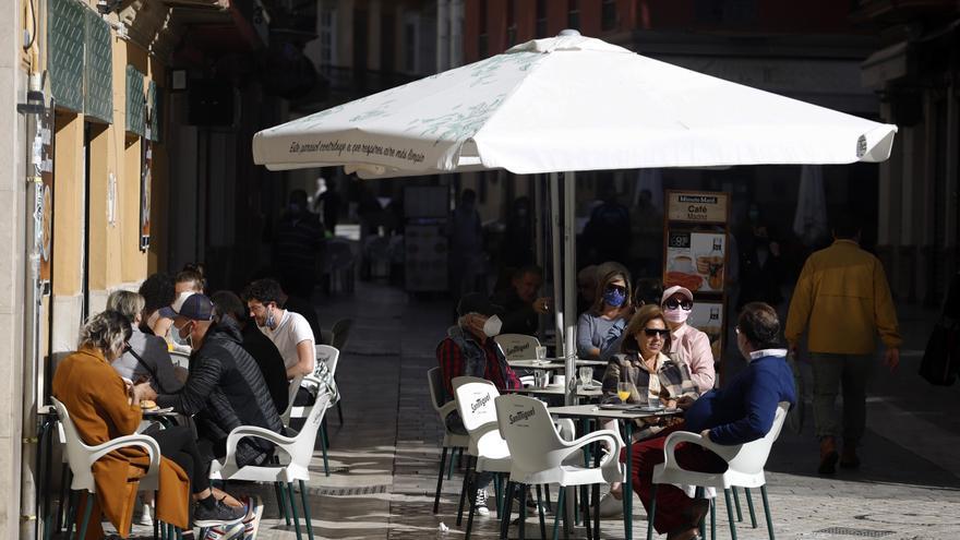 Una terraza de la capital este fin de semana. Los negocios hosteleros han reabierto sus puertas tras 10 días de cierre.