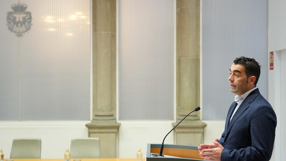 Luis López, presidente de la Diputación