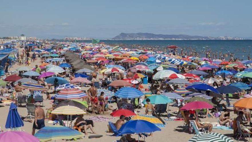 Gandia registra la mejor ocupación de la C. Valenciana en agosto al crecer hasta el 96,4 %