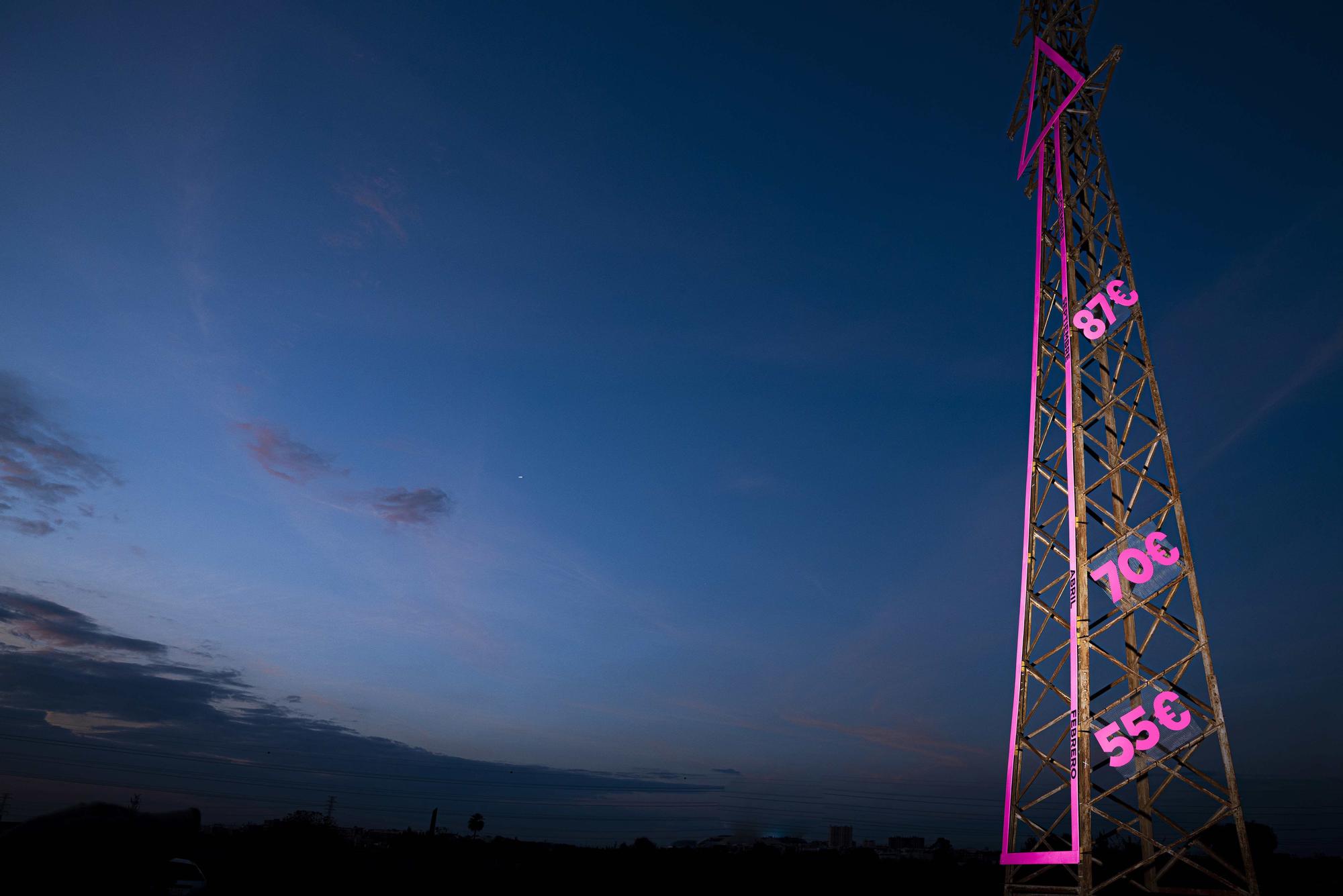 Arte en Campanar para revelarse contra el precio de la luz