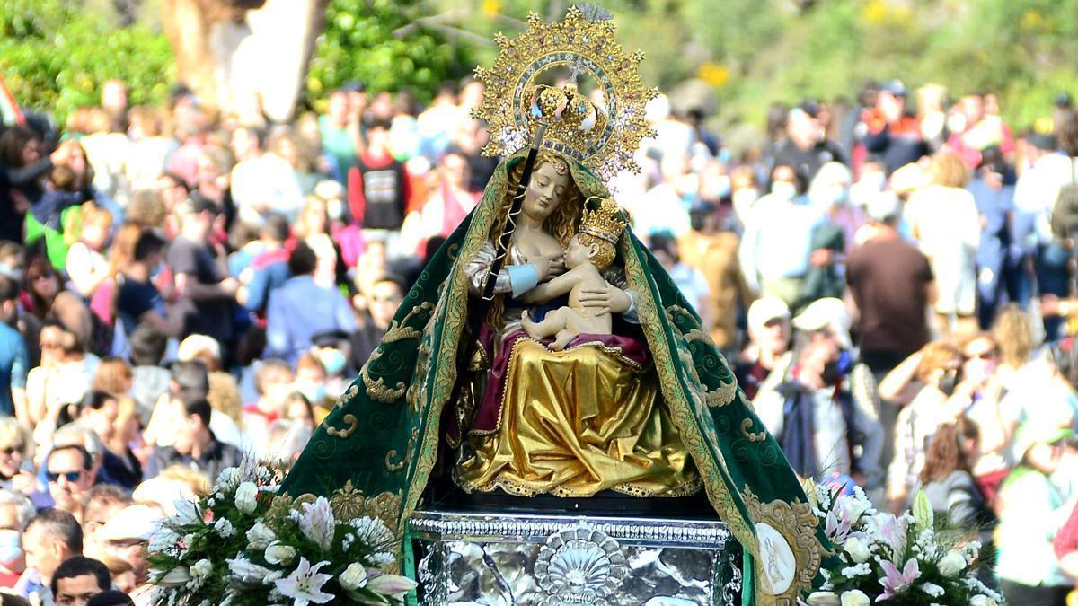 Nada se sabe de la corona de la Virgen del Puerto de Plasencia robada en marzo.