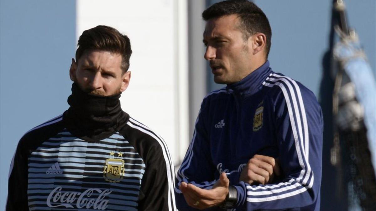 Lionel Scaloni volverá a contar con Messi en esta nueva convocatoria