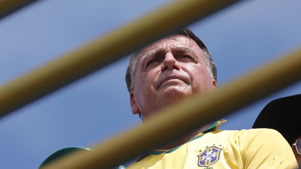 El Supremo de Brasil rechaza los recursos de Bolsonaro en el caso del golpe de Estado