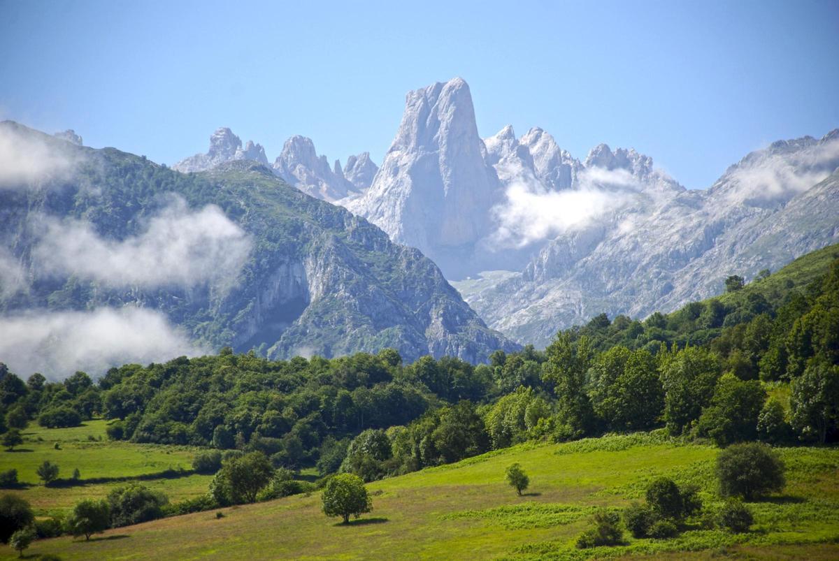 El Picu Urriellu, desde El Pozo de la Oración, en Po de Cabrales.