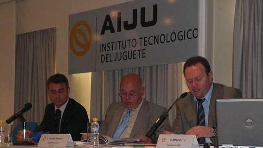 El consejo rector ha aprobado la memoria de AIJU.