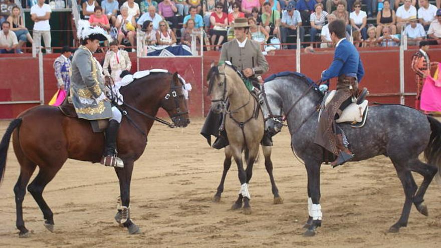 El fallo con el rejón de muerte frena el triunfo