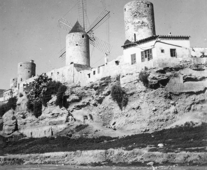 FOTOS: Los molinos de es Jonquet, del esplendor de la discoteca Jack el Negro al abandono actual