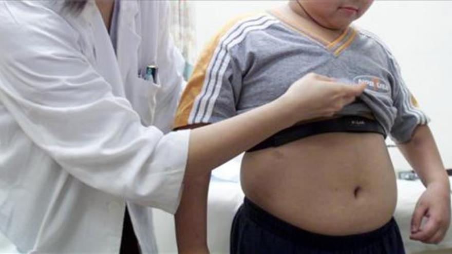 Baja el sobrepeso en los niños de 6 a 9 años