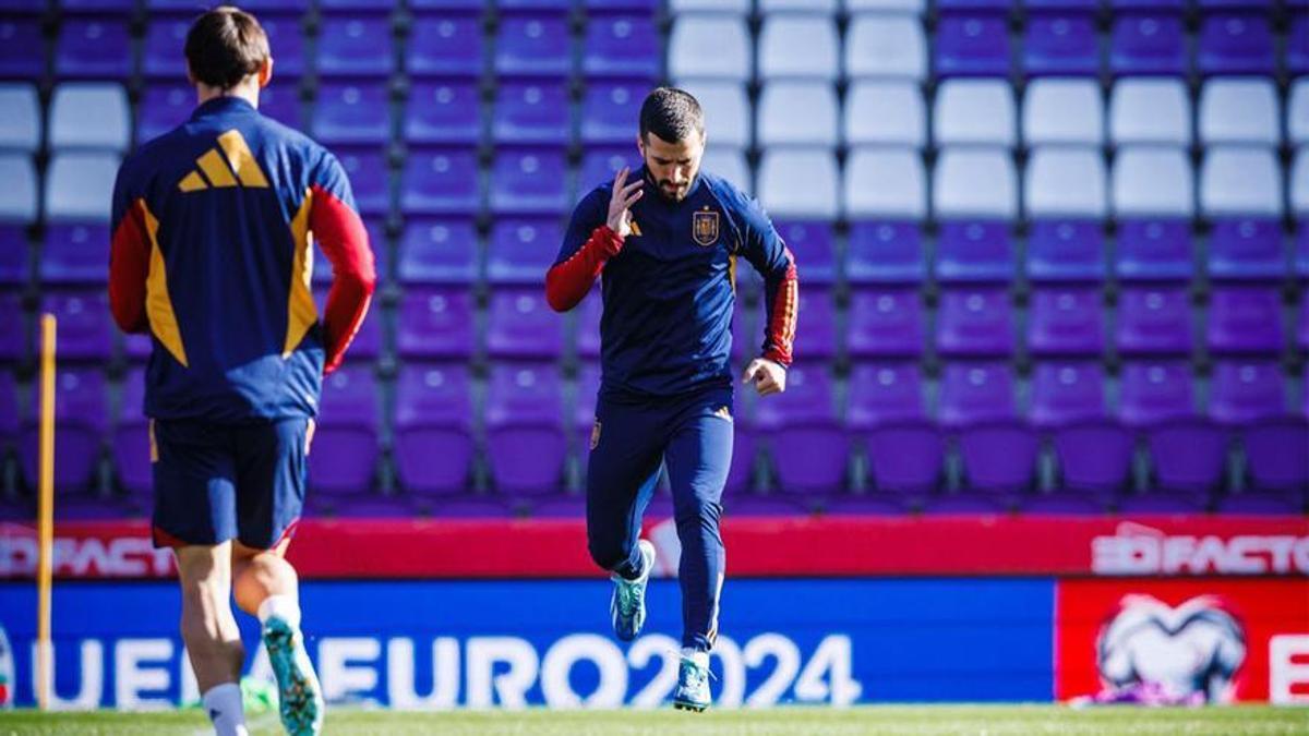 Gayà se probó con éxito sobre el césped del Nuevo Zorrilla de Valladolid.