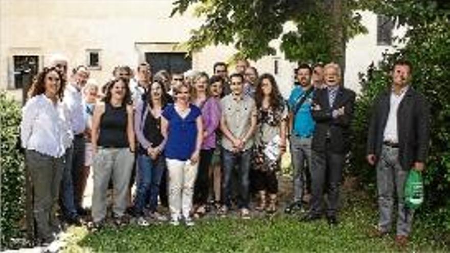 Els participants en el projecte, ahir al monestir de Sant Daniel.