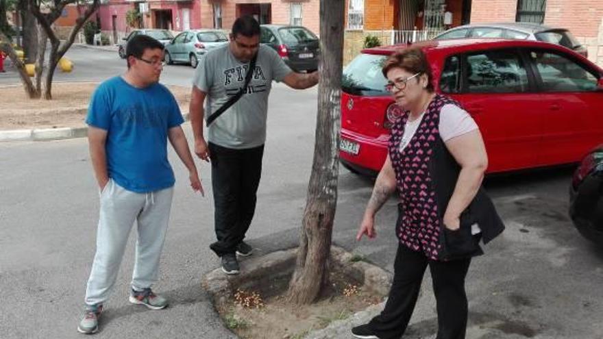 Los vecinos denuncian el abandono de La Paloma