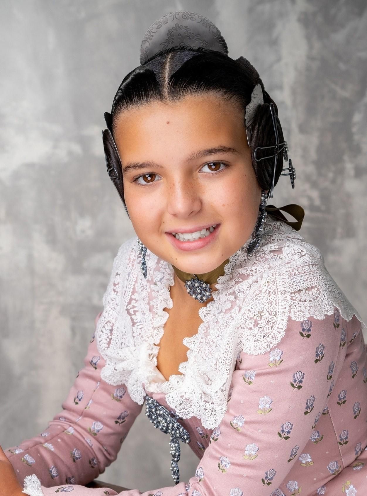 MALVARROSA-CABANYAL-BETER஠Valeria Amat Carrasco (Grupos Virgen del Carmen).jpg