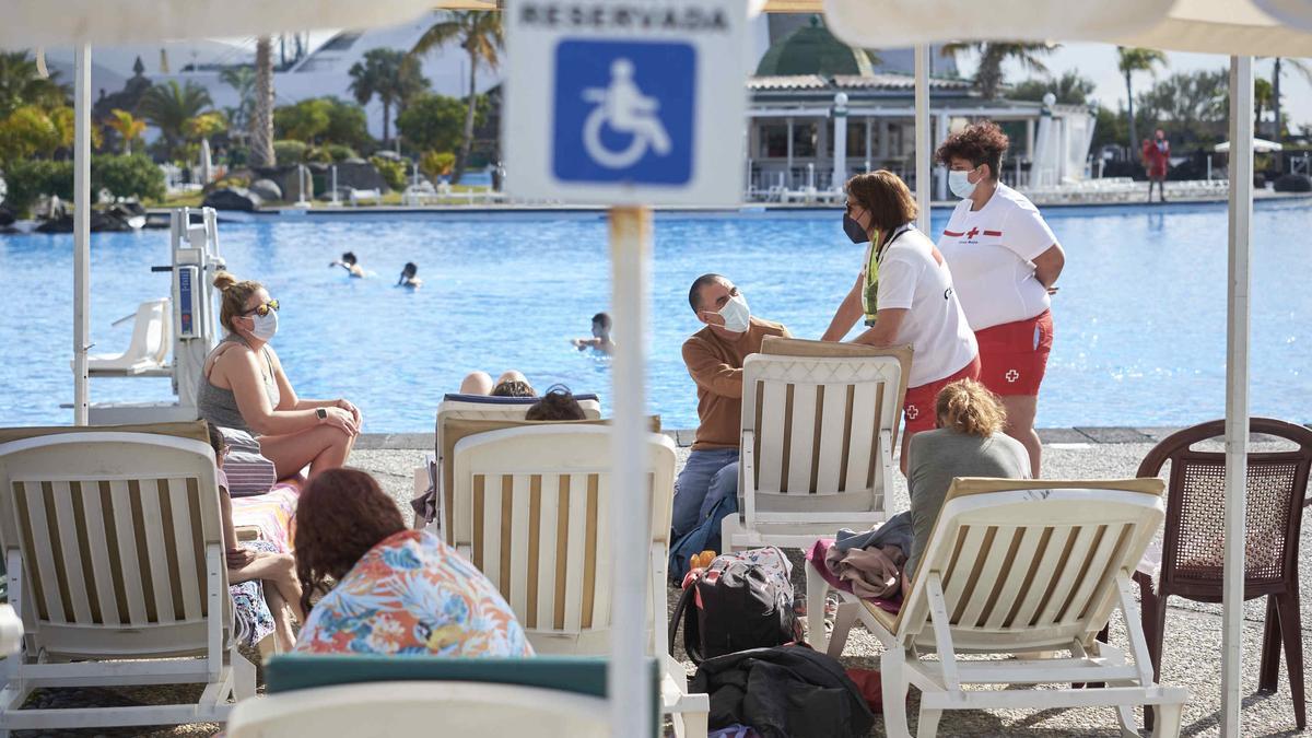 El IMAS habilitó en Semana Santa una solución provisional en el Parque Marítimo.