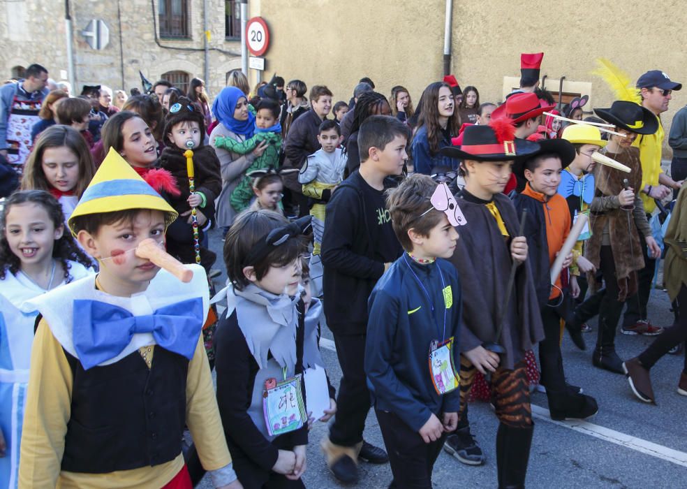 Agullana compleix amb la tradició de la xuia