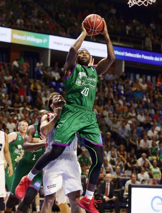 Inesperada derrota del Unicaja en su debut como local.